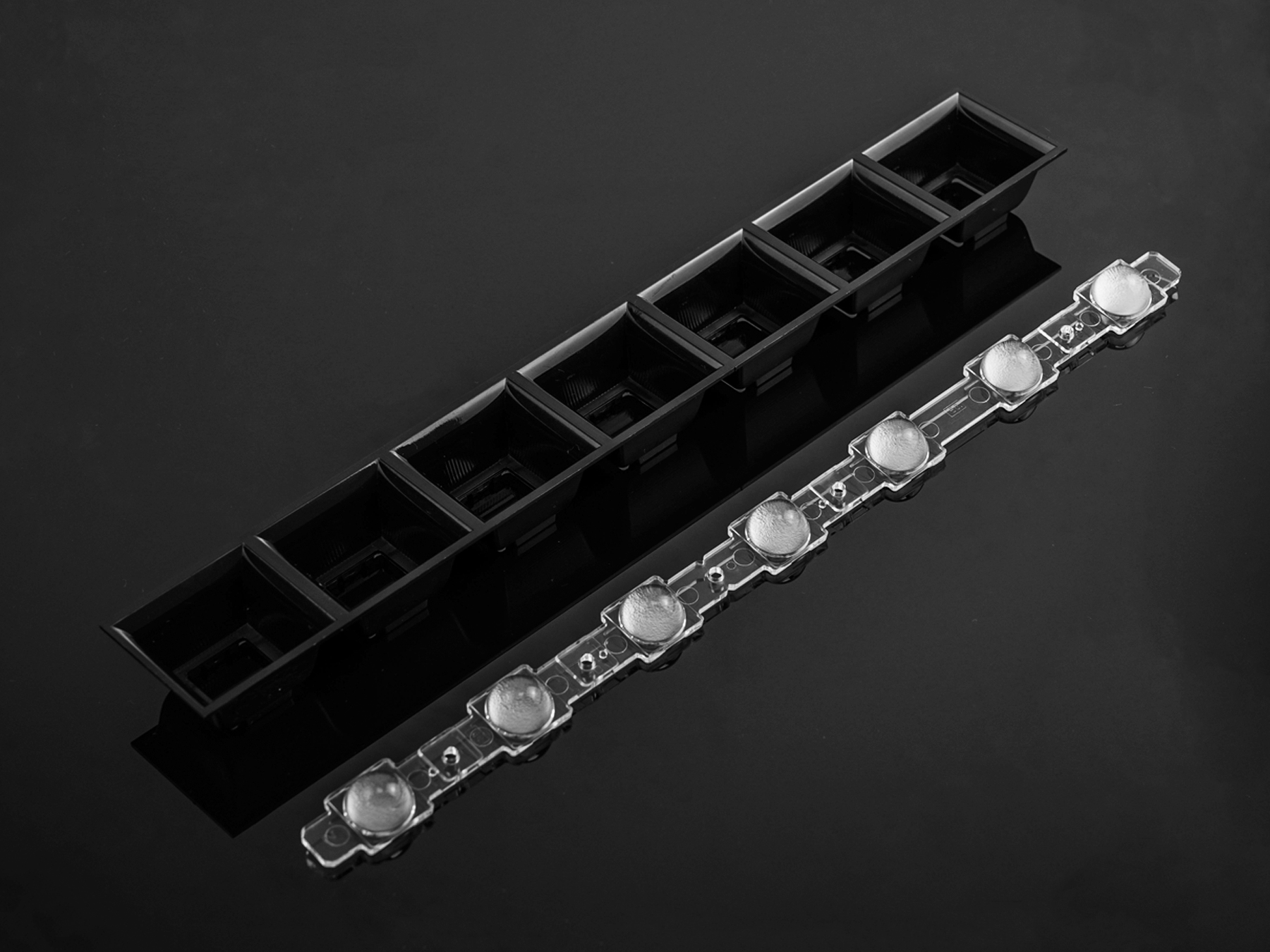 1X7 linear lens 50° for recessed linear lighting, pendant linear lighting ZHAGA Standard PCB